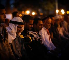  ليلة القدر في المسجد الاقصى‎ المبارك ‫(38928902)‬ ‫‬.jpg