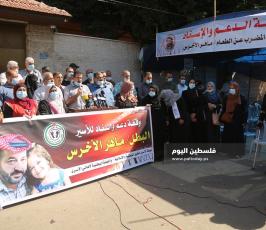 خيمة الاعتصام مع الاسير ماهر الاخرس (2).JPG
