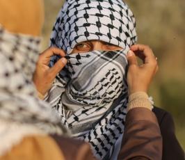 متظاهرة فلسطينية  ‫(42467843)‬ ‫‬.JPG