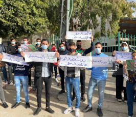 فلسطينيون يطالبون بالتدخل العاجل لدى الحكومة الجزائرية للتراجع عن إلغاء منحة التعليم (1).jpg