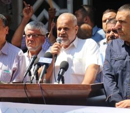 جعفر عزالدين أمام برج شوا حصري ‫(38535689)‬ ‫‬.jpeg