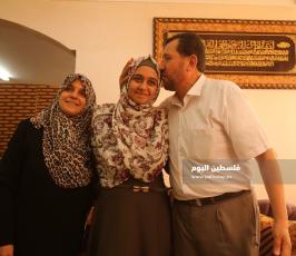  أوائل الثانوية العامة في قطاع غزة (5).JPG