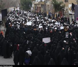 مظاهرات حاشدة في ارجاء الجمهورية الاسلامية تنديداً باغتيال الجنرال قاسم سليماني  (25).jpg