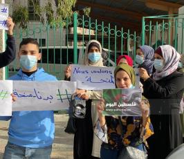 فلسطينيون يطالبون بالتدخل العاجل لدى الحكومة الجزائرية للتراجع عن إلغاء منحة التعليم (4).jpg