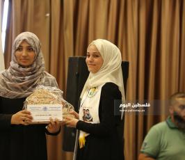 مهجة القدس تكرِّم أبناء الشهداء  ‫(38863384)‬ ‫‬.JPG