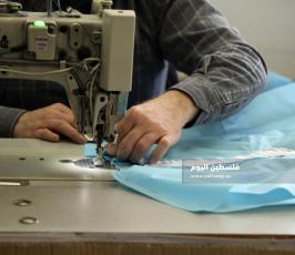  انتاج ملابس واقية للفيروسات (2).jpg