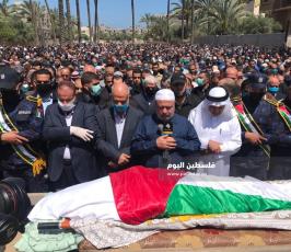 جنازة عضو المكتب السياسي لحركة حماس الراحل أحمد الكرد في دير البلح وسط قطاع غزة (3).jpg