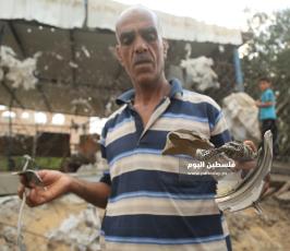 أضرار في مزرعة للبقر إثر القصف الصهيونى (18).JPG