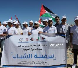  مؤتمرًا صحفيًا داخل البحر عن واقع الشباب في ظل الحصار ‫(1)‬.jpg