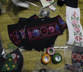 صناعة اقنعة (11).JPG