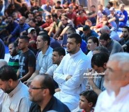 صلاة الجمعة امام الصليب ‫(35652098)‬ ‫‬.JPG