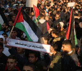  مسيرات احتجاجاً على تردي أوضاع القطاع ‫(1)‬ ‫‬.JPG