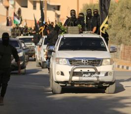 الجهاد الإسلامي وسرايا القدس تنظمان  زيارة لعوائل شهداء الشجاعية (31).JPG