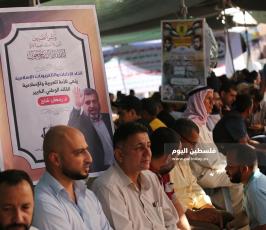 حشود جماهيرية بعزاء الدكتور رمضان (34).JPG