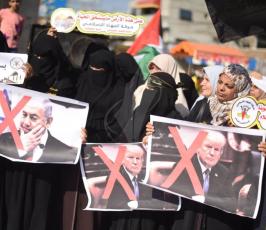 العمل النسائي للجهاد الإسلامي تنظم وقفة رافضة لمؤتمر البحرين جنوب القطاع ‫(39059973)‬ ‫‬.jpeg