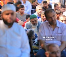 صلاة الجمعة امام الصليب ‫(35652112)‬ ‫‬.JPG