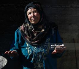  أم كمال بواطنة (72 عاما) تعمل في طبخ الصابون البلدي، منذ اربعين عاماً (3).jpg
