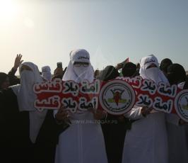 نساء يشاركن في مسيرة العودة  (17).JPG