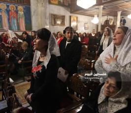 الكنائس الشرقية في غزة تحفل بعيد الميلاد (4).jpg