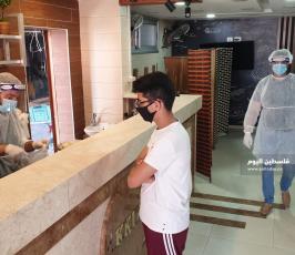 لجنة الطوارئ بخانيونس تسمح للعيادات الخاصة والمطاعم الشعبية بالعمل (15).jpeg
