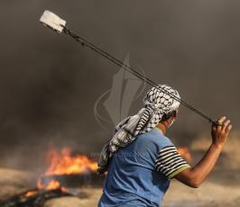 قادة الفصائل يشاركون المتظاهرين في مسيرة العودة ‫(41878025)‬ ‫‬.JPG