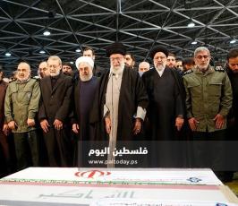 صلاة الجنازة على جثماني الشهيدين سليمانيوالمهندس (9).jpg