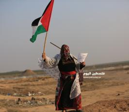 سلسلة بشرية لكبار السن  ‫(39387650)‬ ‫‬.JPG