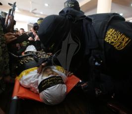جماهير غفيرة في حي الشجاعية تُشيَّع جثمان الشهيد المجاهد جهاد حرارة ‫(41878027)‬ ‫‬.JPG