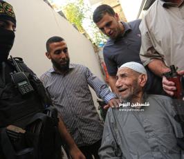 الجهاد الإسلامي وسرايا القدس تنظمان  زيارة لعوائل شهداء الشجاعية (40).JPG