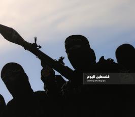 الجهاد الإسلامي وسرايا القدس تنظمان  زيارة لعوائل شهداء الشجاعية (26).JPG