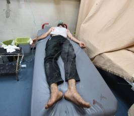 شهيدان واصابات في مجمع الشفاء  (13).jpeg