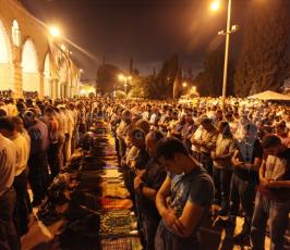ليلة القدر في المسجد الأقصى المبارك