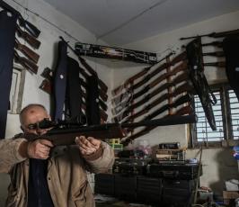  خبير صيانة بنادق الصيد بغزة ‫(38994435)‬ ‫‬