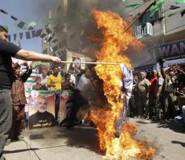 جماهير غزة تنتفض فى يوم الاسير الفلسطينى