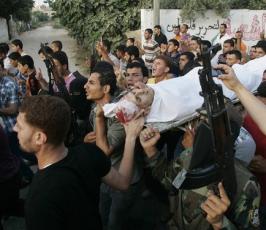 جماهير غفيرة تشيع جثامين شهداء سرايا القدس في بيت حانون
