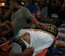 بالصورجماهير غفيرة تشيع شهيد سرايا القدس بمشاركة قيادات فلسطينية من كافة الفصائ ‫(38797840)‬ ‫‬