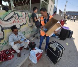حملة  سقيا الماء  التى تنظمها الجهاد من معبر رفح البرى ‫(34669068)‬ ‫‬