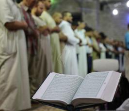  احياء ليلة القدر وصلاة التراويح  ‫(29652374)‬ ‫‬