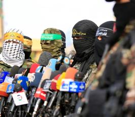 الأذرع العسكرية لفصائل المقاومة الفلسطينية خلال مؤتمر صحفي في غزة ‫(39191049)‬ ‫‬