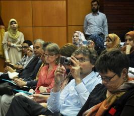 مؤتمر علمى بالجامعة الاسلامية بحضور بروفسور امريكى مناهض لإسرائيل
