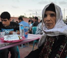 الجهاد الإسلامي تنظم إفطار جماعي للمهاجرين الفلسطينيين من سوريا إلى قطاع غزة