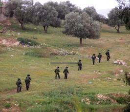 الاحتلال يقمع مسيرة النبي صالح ويعتدي على الاطفال في "جمعة الطفل الفلسطيني"