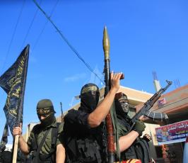  تشييع جثامين شهداء سرايا القدس وكتائب القسام في البريج ودير البلح والقرارة وخانيونس (2)