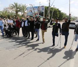 مجموعة دعم ذوي البتر في فلسطين تنظم وقفة امام المجلس التشريعي  ‫(30925195)‬ ‫‬