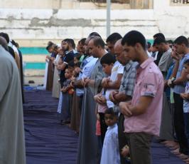  صلاة العيد بالعراء في نادي الشجاعية  ‫(30073245)‬ ‫‬