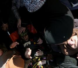  تشييع جثمان الشهيد أحمد طه  ‫(1)‬ ‫‬