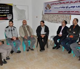 اللجنة الاعلامية للجهاد الاسلامى تزور أسر الشهداء الصحفيين بغزة