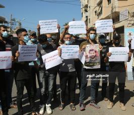  خيمة التضامن مع الأسير الأخرس أمام الصليب بغزة (24).JPG