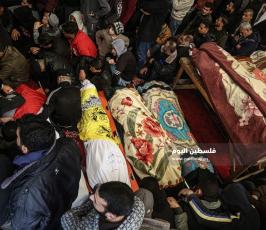 تشيع جثامين شهداء حريق النصيرات وسط حالة من الحزن (7).JPG