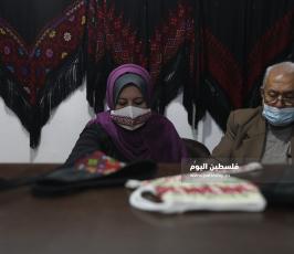 صناعة اقنعة (5).JPG